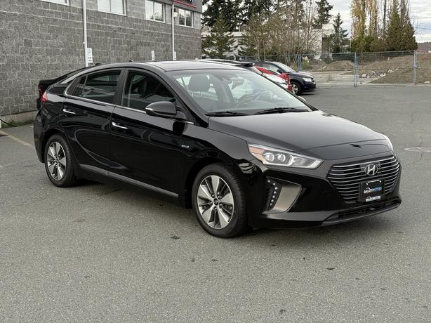 2018 Hyundai IONIQ Electric Plus Limited- Back Up Camera & Power Moonroof image 4