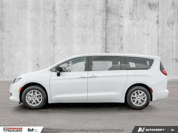 2026 Chrysler Grand Caravan SXT demo image 3