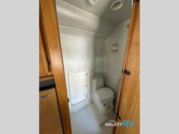 Used 2006 TOYOTA CAMROAD CAMROAD image 8