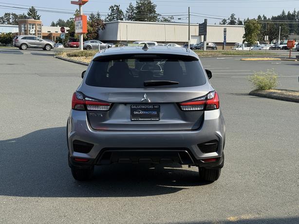 2021 Mitsubishi RVR ES - Android Auto/Apple CarPlay & Heated Seats image 7