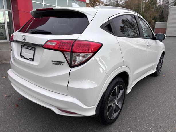 2019 Honda HR-V Touring image 8