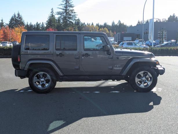 2016 Jeep Wrangler Unlimited - No Accidents, BC Only, Upgraded Stereo image 5