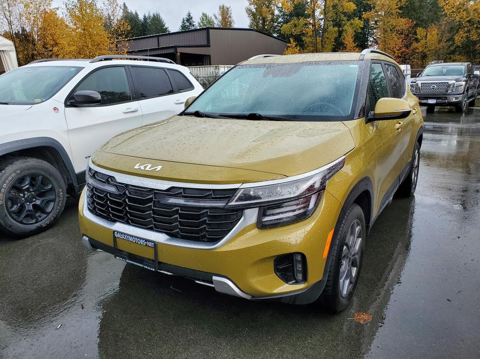 2024 Kia Seltos display photo