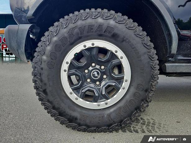 2022 Ford Bronco Badlands 4 Door Advanced 4x4 | No Reported Accidents! image 6