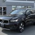 2022 Volvo XC40 MOMENTUM AWD- Leather Shift Knob & SiriusXM thumbnail image