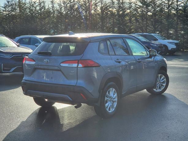 2024 Toyota Corolla Cross AWD - Heated Seats, Heated Wheel, Back-Up Camera image 6