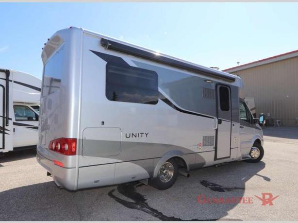 Used 2016 Triple E Unity 24TB image 6