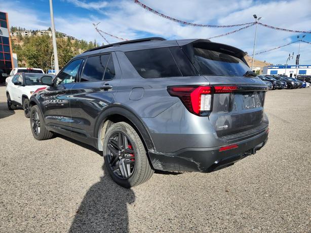 2025 Ford Explorer ST-Line | Heated Seats & Steering Wheel | B&O Premium Sound S image 4