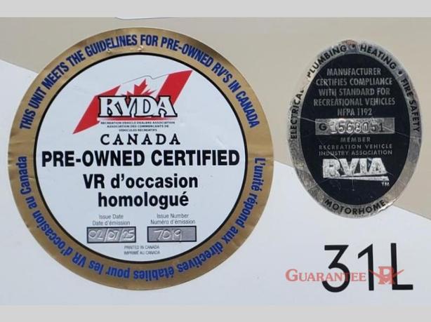 Used 2017 Thor Motor Coach Four Winds 31L image 4