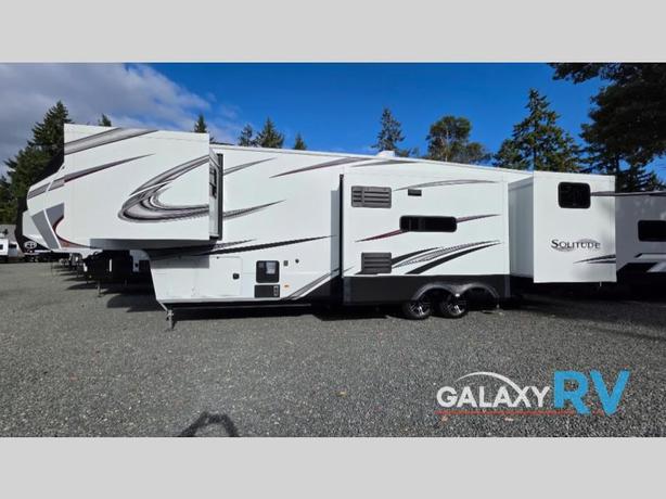 Used 2021 Grand Design Solitude S-Class 3740BH image 2