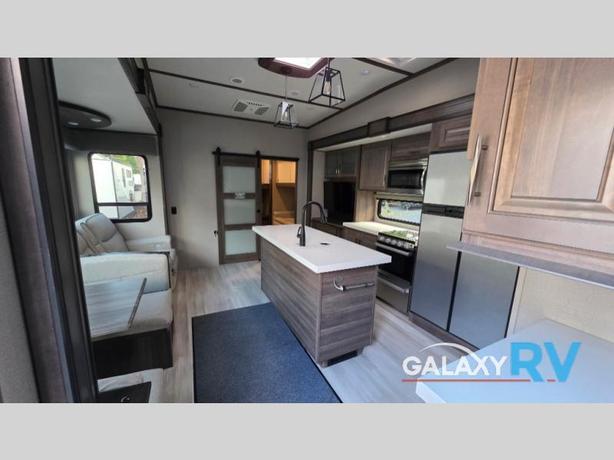 Used 2021 Grand Design Solitude S-Class 3740BH image 6