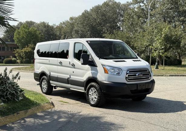 2017 Ford Transit XLT 8-Passenger Van 4X4 image 1
