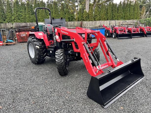 2024 Mahindra 5100 Series 5145 Shuttle image 3