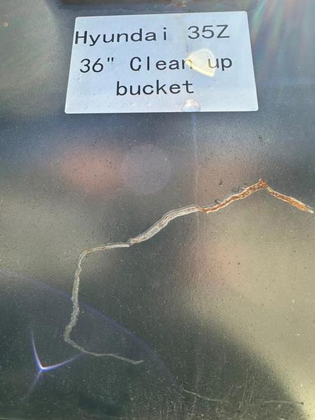 2024 Hyundai Construction Equipment HX35A Mini Excavator image 5