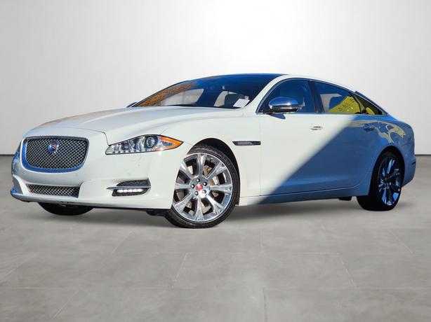 2014 Jaguar XJ image 1