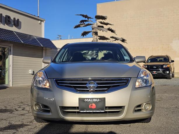 2010 Nissan Altima 4dr Sdn I4  2.5 S image 2