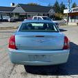 2008 Chrysler  300 Touring 115k loaded thumbnail image 6