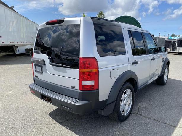 2006 Land Rover LR3 V6 7 passenger image 5