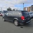 2012 Dodge Grand Caravan SXT | No Reported Accidents | Stow n Go! thumbnail image 4