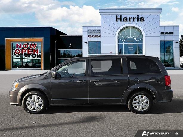 2020 Dodge Grand Caravan SXT | No Reported Accidents! image 3