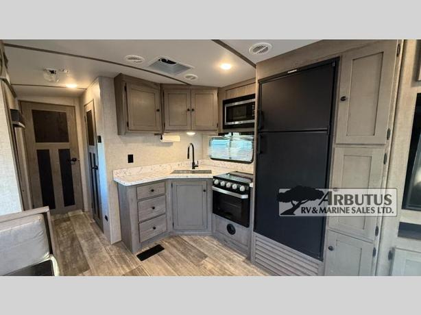 Used 2021 Keystone RV Outback 299URL image 7
