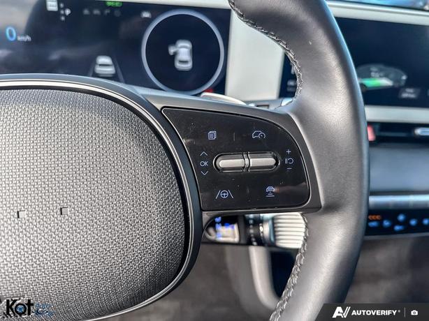 2024 Hyundai IONIQ 5 Preferred LOW KMS! NO ACCIDENT! image 8