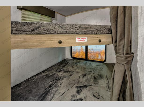 Used 2022 Cruiser Shadow Cruiser 259BHS image 6