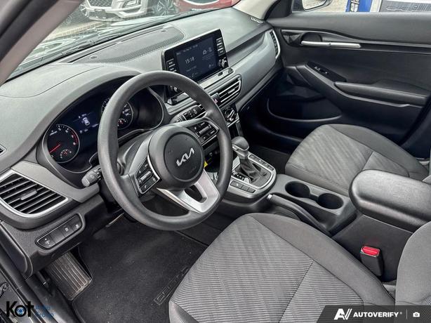 2023 Kia Seltos LX LANE DEPARTURE! LANE KEEP ASSIST! FORWARD COLLISION! image 6