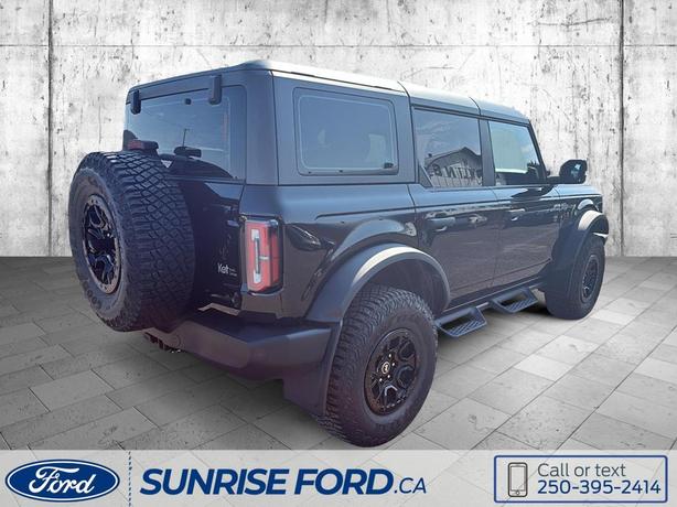 2023 Ford Bronco Wildtrak - marine-grade vinyl seats, rubberized flooring, and S image 5
