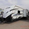 Used 2021 Keystone RV Premier Ultra Lite 26UDPR thumbnail image 3