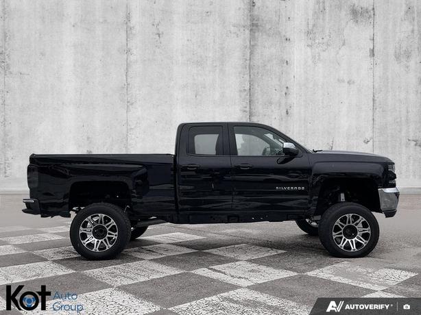 2017 Chevrolet Silverado 1500 LT image 4