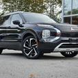 2023 Mitsubishi Outlander PHEV thumbnail image 3
