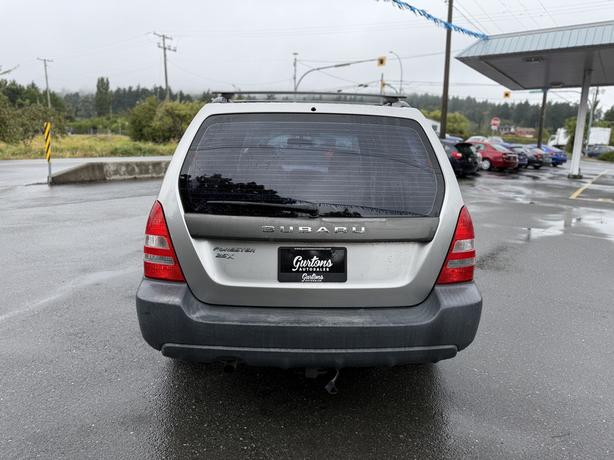 2005 Subaru Forester image 6