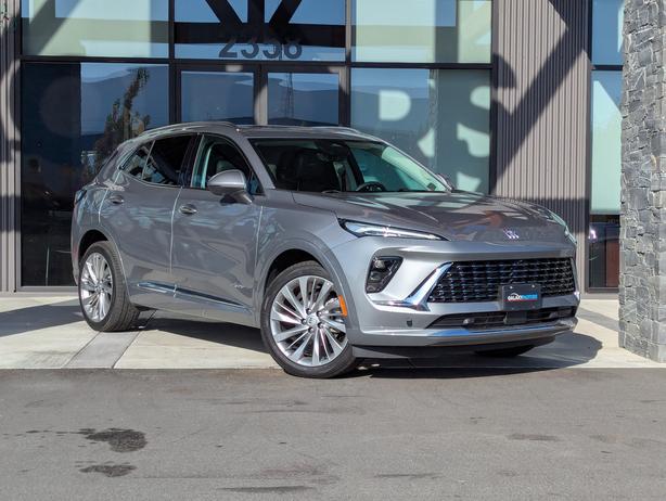 2024 Buick Envision Avenir - Leather, Sunroof, Heated F/R Seats image 4