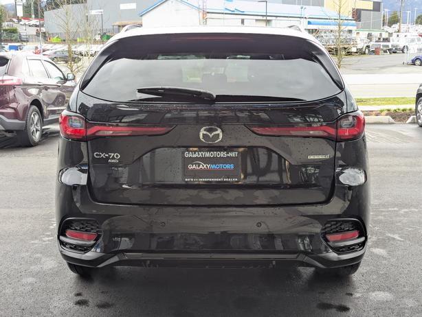 2025 Mazda CX-70 GS-L - Sunroof, Leather, Heated Seats image 7