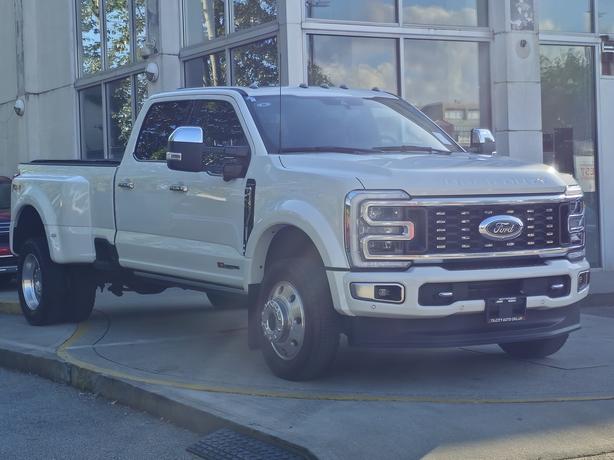 2024 Ford F-450 SUPER DUTY Platinum - Sunroof, No Accidents, Manager Demo image 4