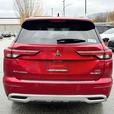 2023 Mitsubishi Outlander PHEV SEL S-AWC thumbnail image 7