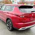 2023 Mitsubishi Outlander PHEV SEL S-AWC thumbnail image 8