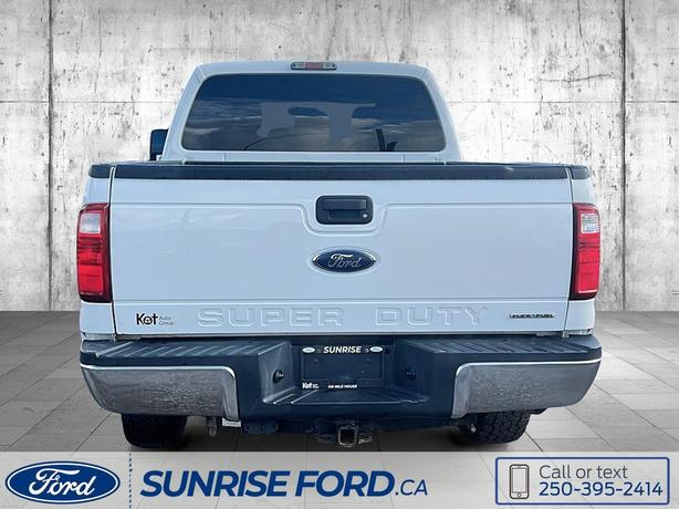 2016 Ford Super Duty F-350 SRW XLT - The 6.2L V8 Flex-Fuel Engine offers impress image 6