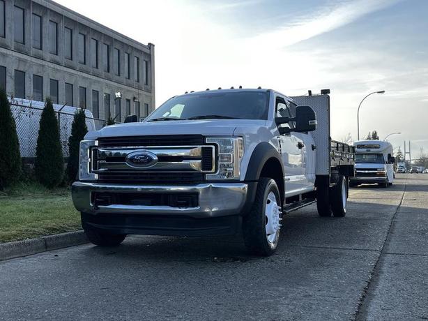 2018 Ford F-450 SD 12 Foot Flat Deck 4WD image 4