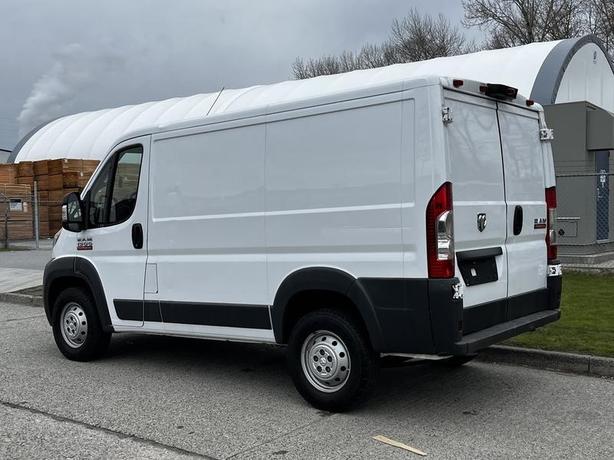 2018 RAM Promaster 1500 Low Roof Cargo Van Tradesman 118-inch WheelBase image 7