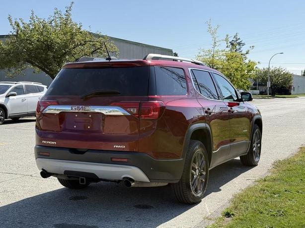 2018 GMC Acadia SLT AWD 7-Passenger image 7