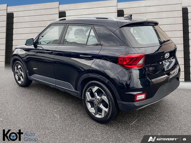 2022 Hyundai Venue Trend BLUETOOTH APPLE CARPLAY! HEATED SEATS! PUSH-BUTTON STAR image 4