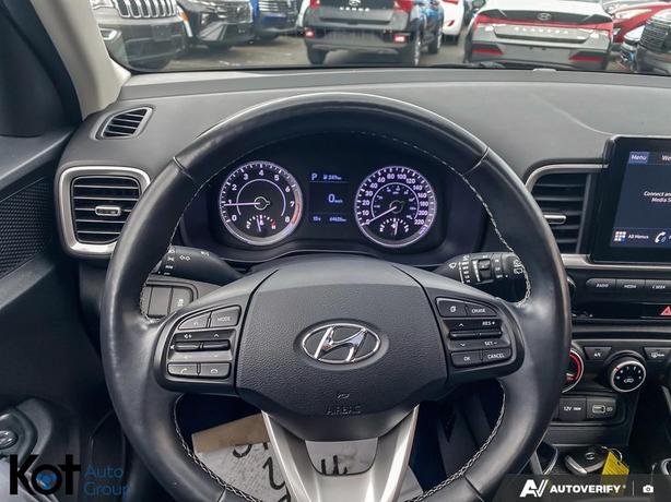 2022 Hyundai Venue Trend BLUETOOTH APPLE CARPLAY! HEATED SEATS! PUSH-BUTTON STAR image 7