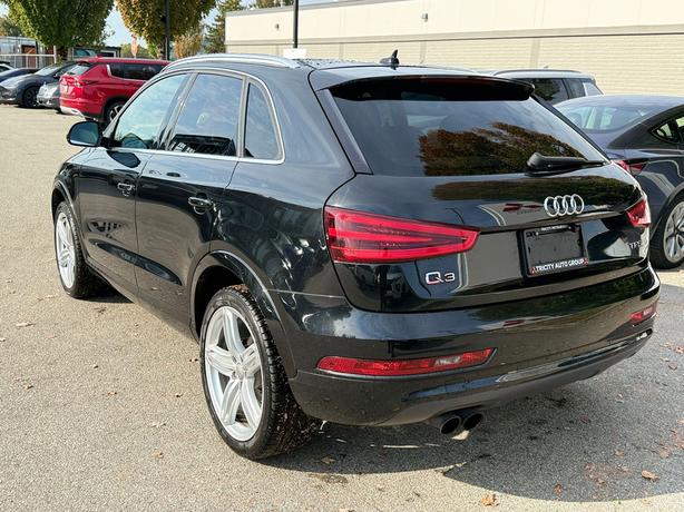 2015 Audi Q3 Progressiv - No Accidents, Sunroof, Heated Seats image 8