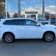 2021 Mitsubishi Outlander PHEV SEL - No Accidents, Leather, Sunroof, Power Trunk thumbnail image 4