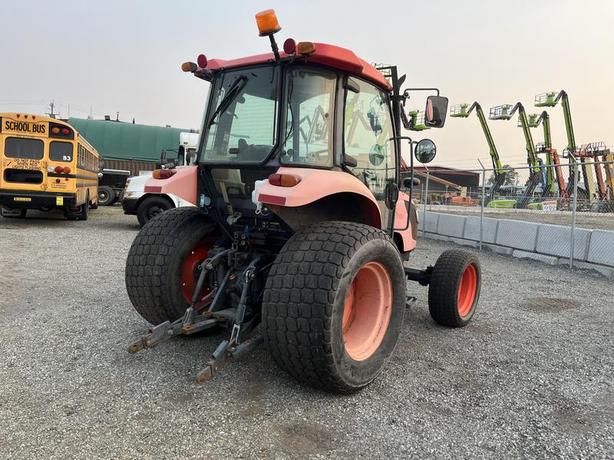 2010 Kubota M6040 4 wheel Drive Farm Tractor Diesel image 5