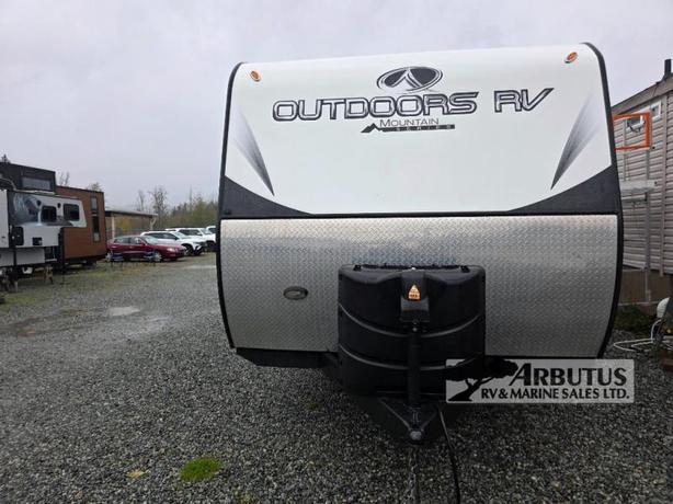 Used 2018 Outdoors RV Creek Side Mountain Series 18RBS image 2