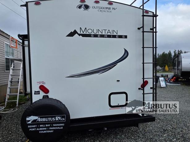 Used 2018 Outdoors RV Creek Side Mountain Series 18RBS image 7