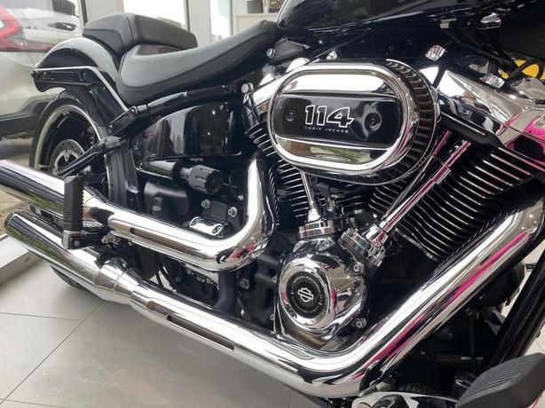 2019 Harley-Davidson FXBRS image 8